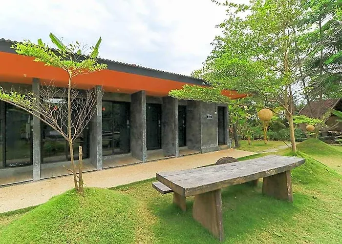 Keramas Surf Camp Medahan